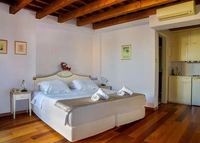 Palazzo Duca מלון 4*